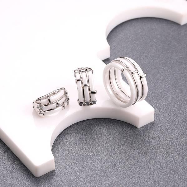 Серьги и кольцо керамика белая CN31469